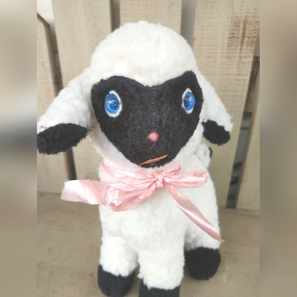 Vintage 13" Lamb Sheep White Wool  Plush Stuffed Animal Toys Plus Blue Eyes RARE